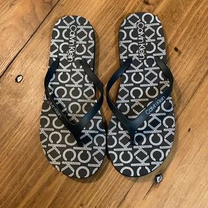 Calvin Klein Flip-Flops | Size 8
